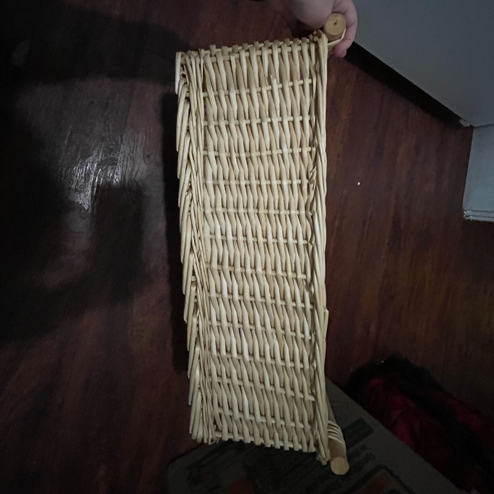 Wicker basket